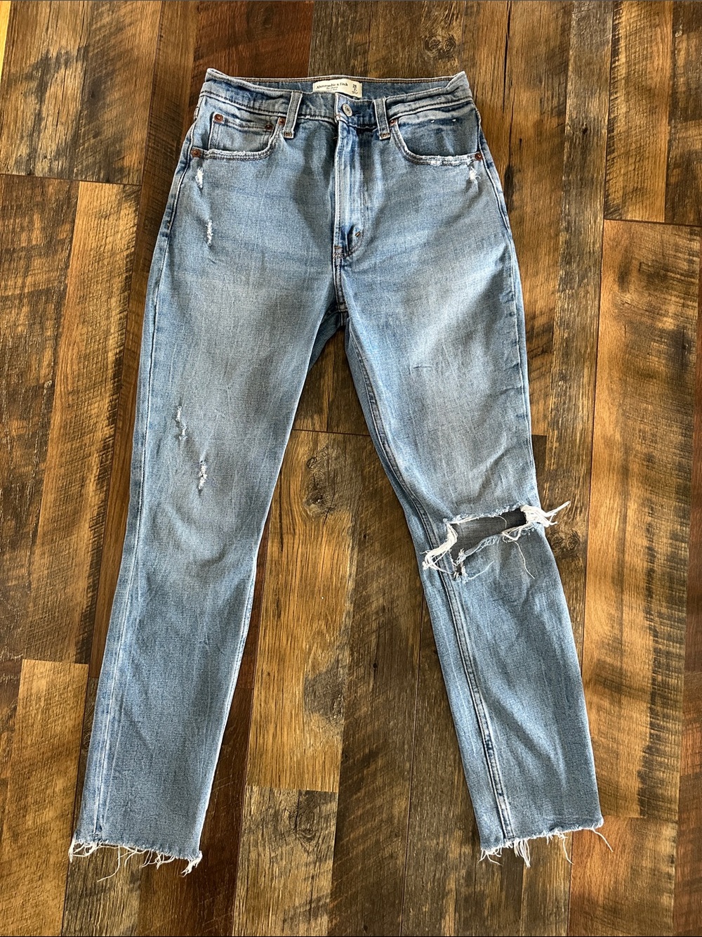 Abercrombie & Fitch Skinny High Rise